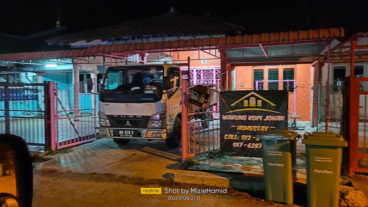 Homestay D' Tengah Bandar 쿠알라 롬핀 외부 사진