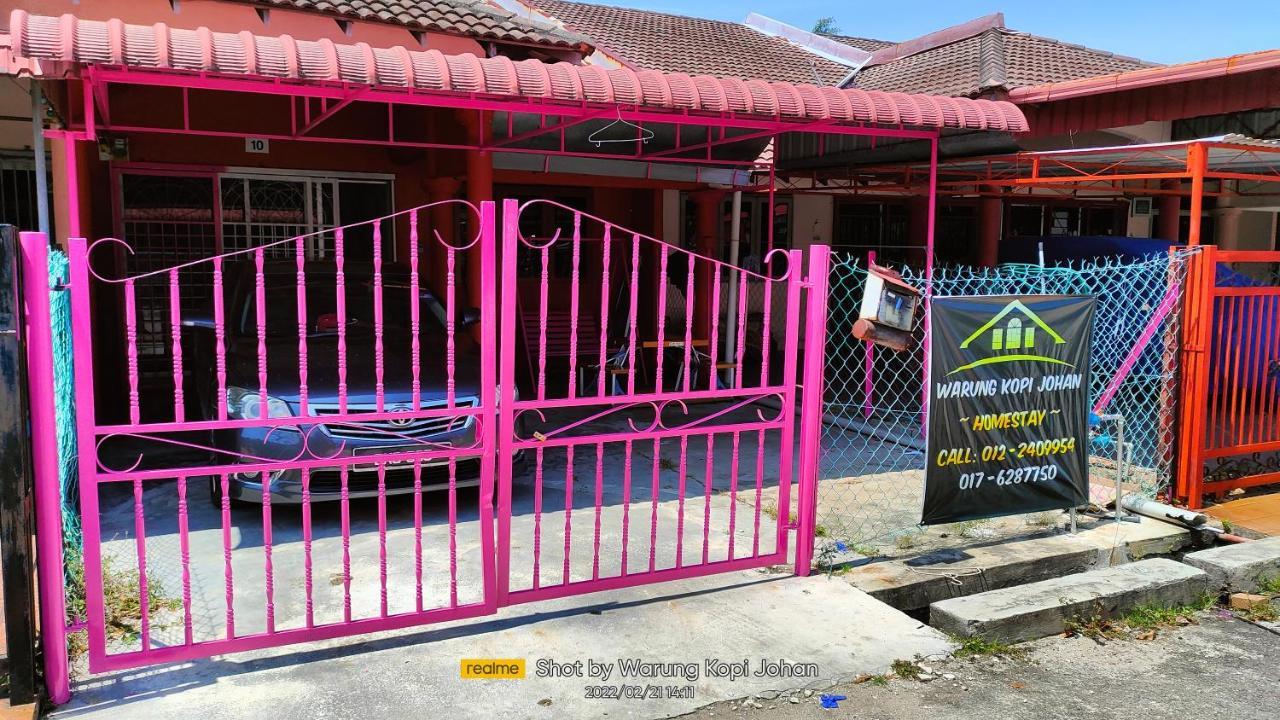 Homestay D' Tengah Bandar 쿠알라 롬핀 외부 사진